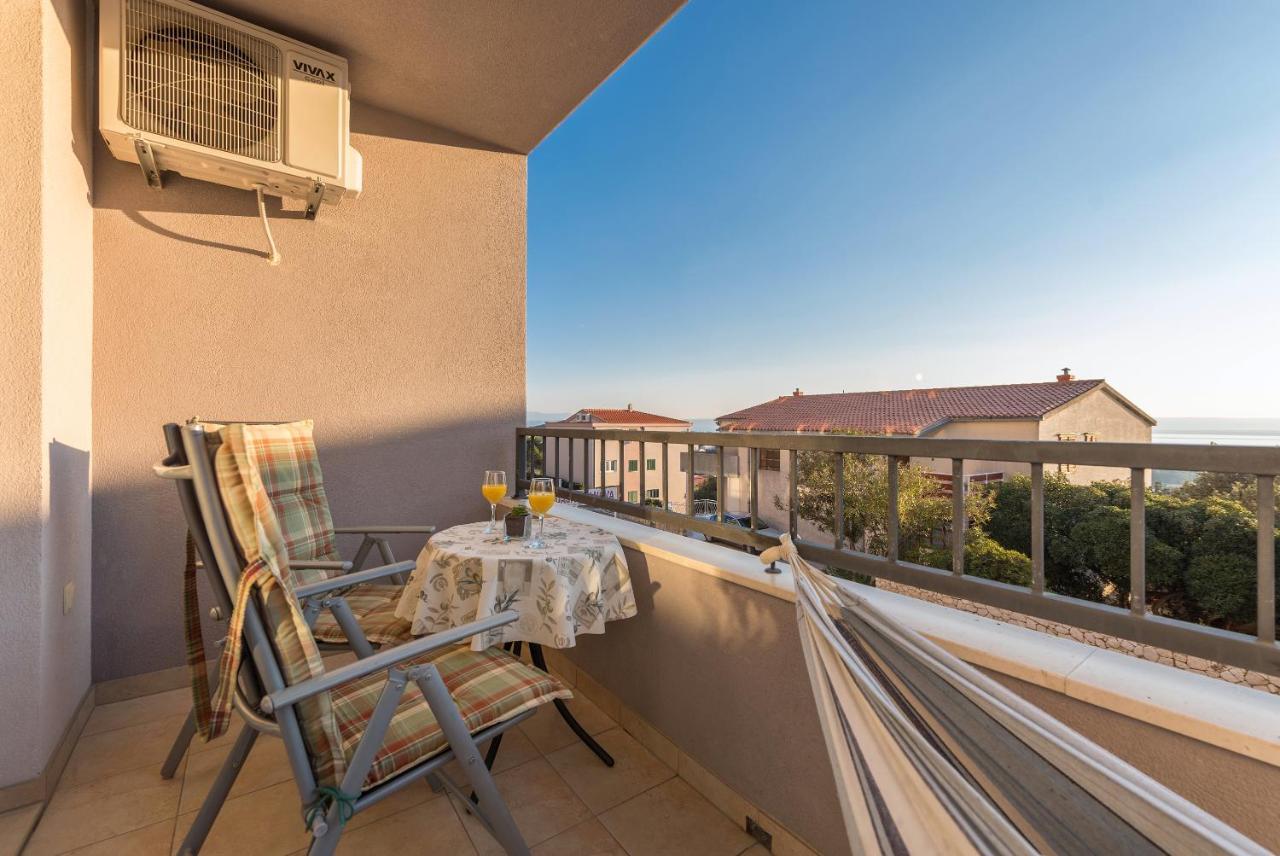 Neno Apartment Makarska Exterior photo