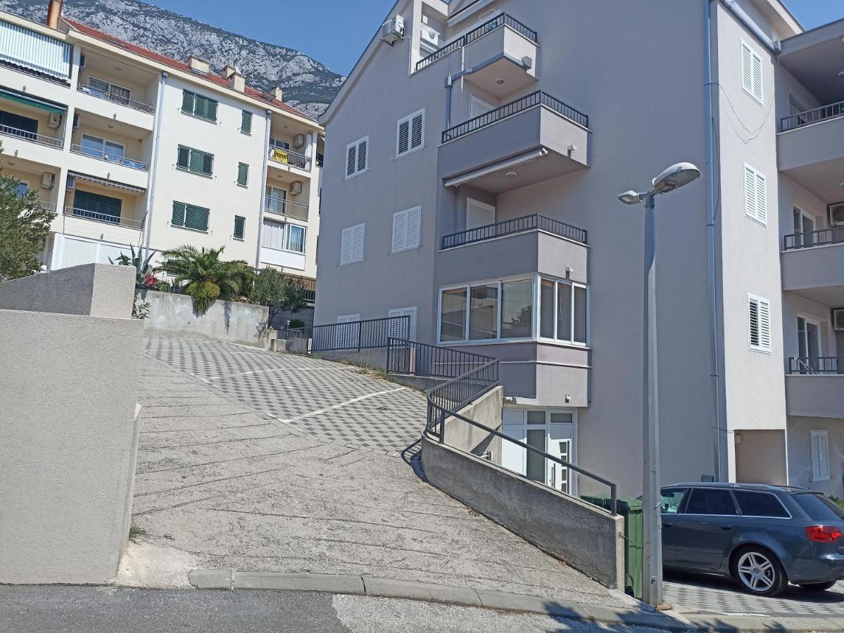 Neno Apartment Makarska Exterior photo